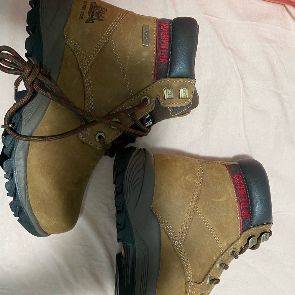 CAT Women's Dryverse 6" waterproof steel toe work-boot